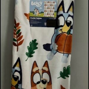 Bluey fall pumpkin blanket new